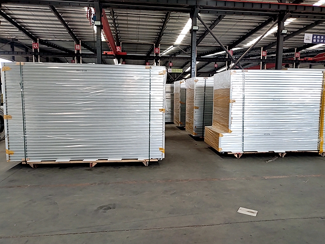 机制中空玻镁净化板的价格多少钱一平方？