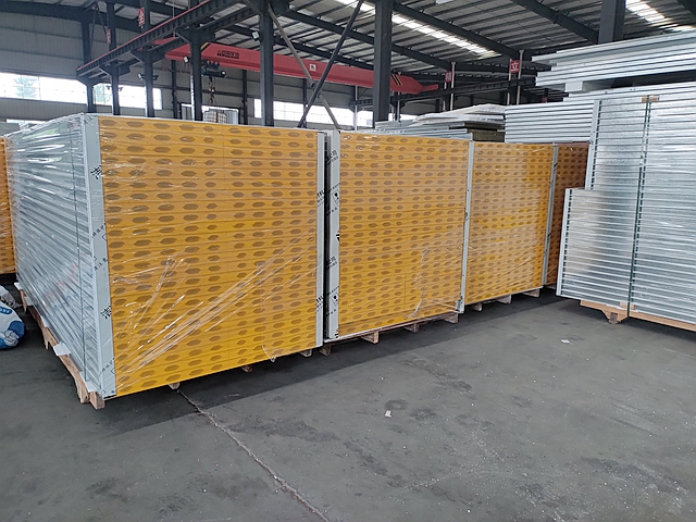 如何判断硫氧镁净化板的质量好坏？