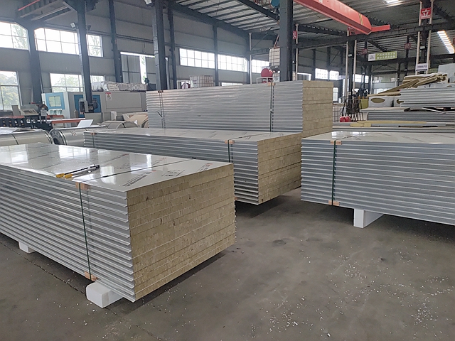 岩棉净化板加筋与不加筋的区别是什么